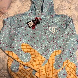 B101 brand new sweatshirt